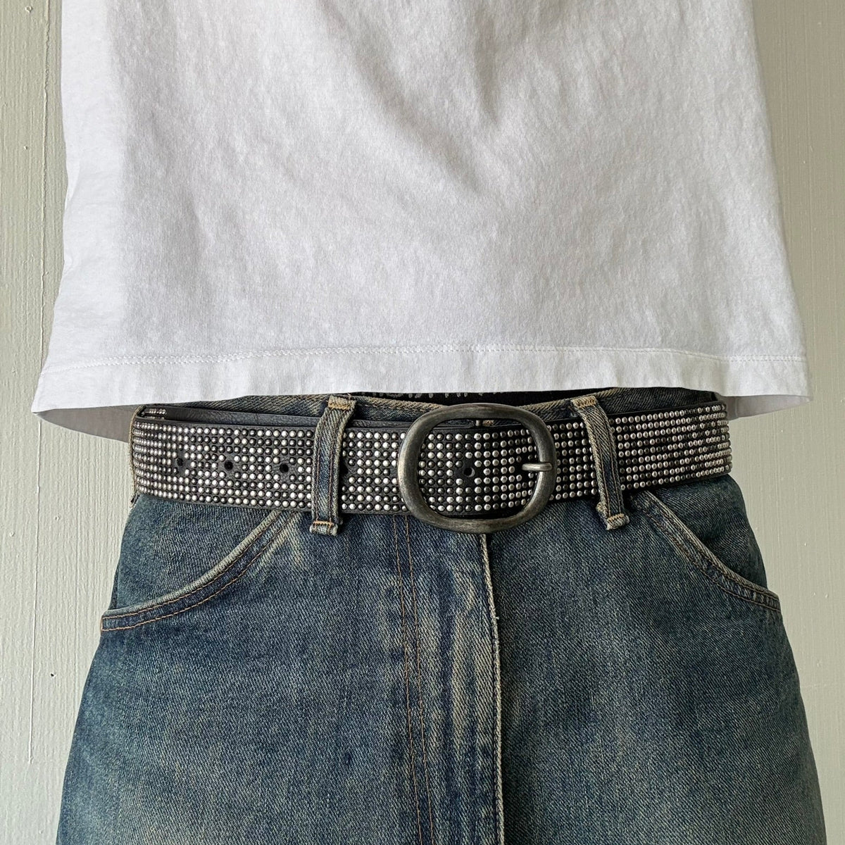 Black Oval Buckle Studded Belt