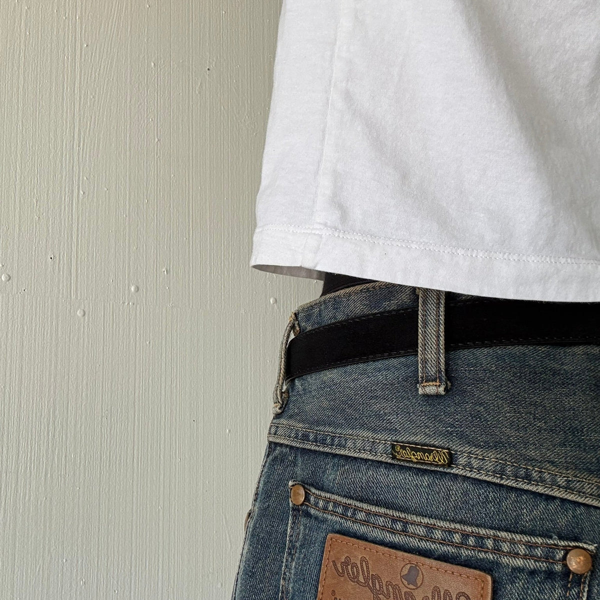 Black Suede Classic Skinny Belt